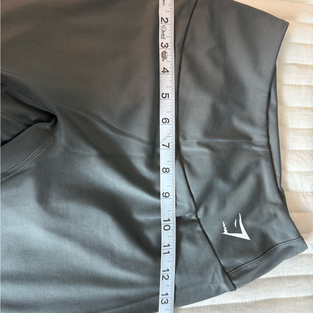 Gymshark Charcoal Leggings size M - Picture 6 of 6